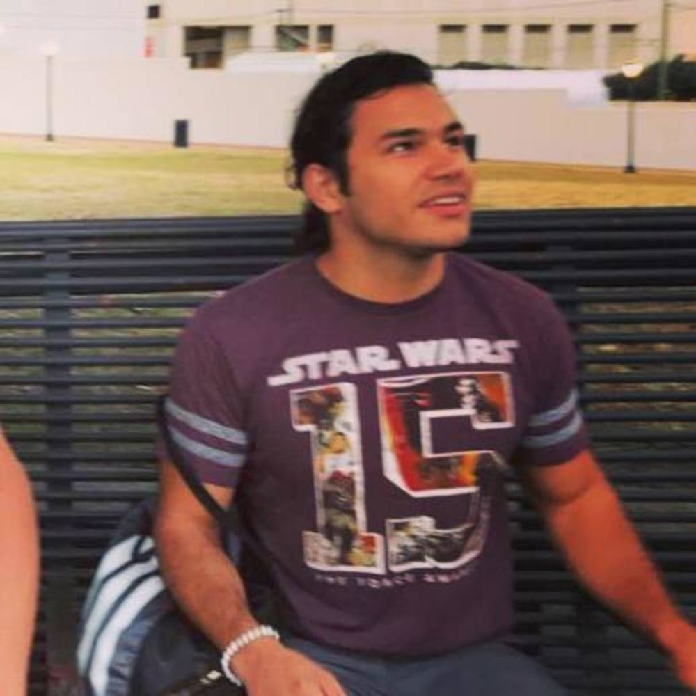 Meet your Posher, Dustin